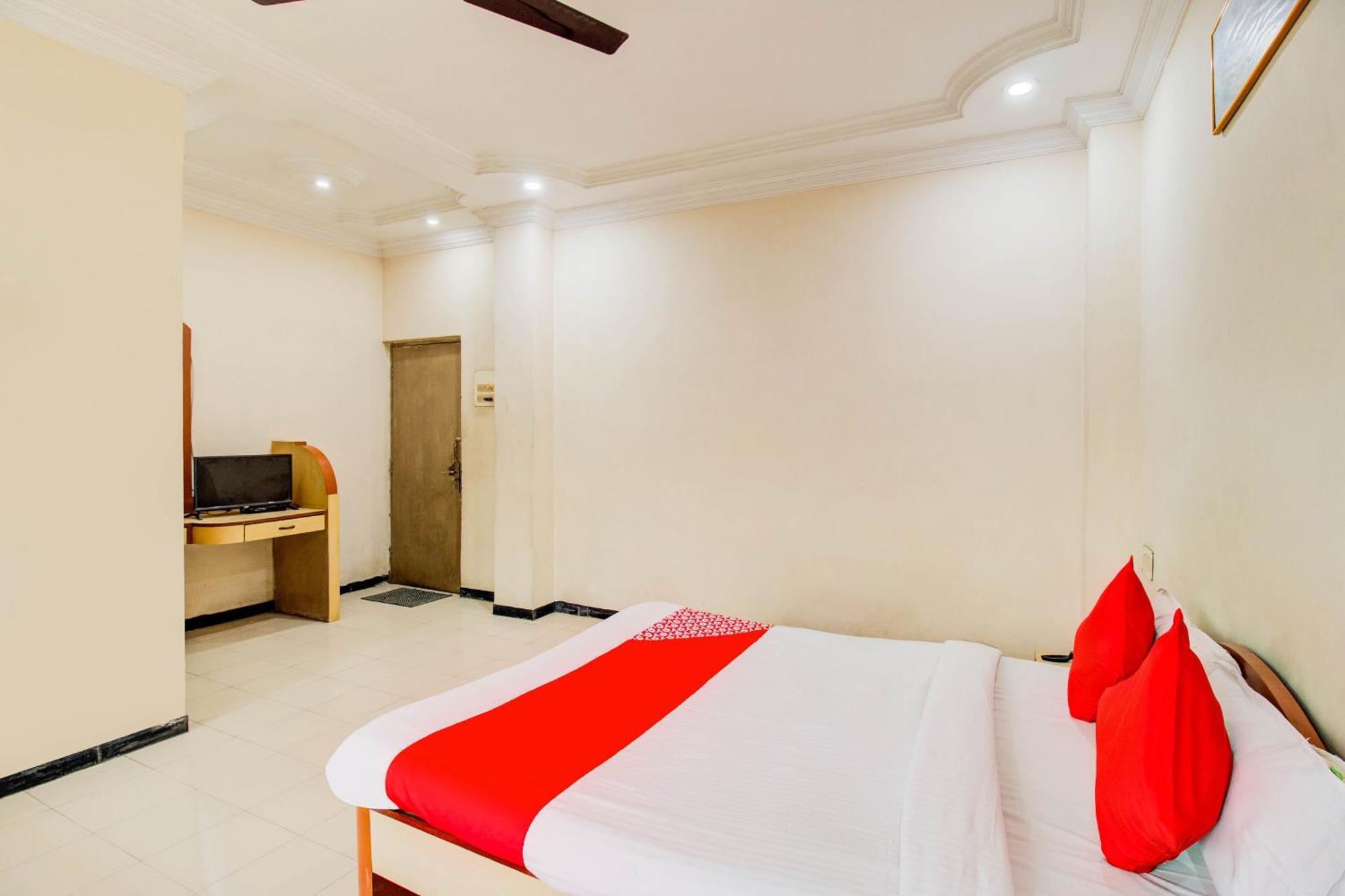 Hotel O Sri Jai Palace Nashik Dış mekan fotoğraf