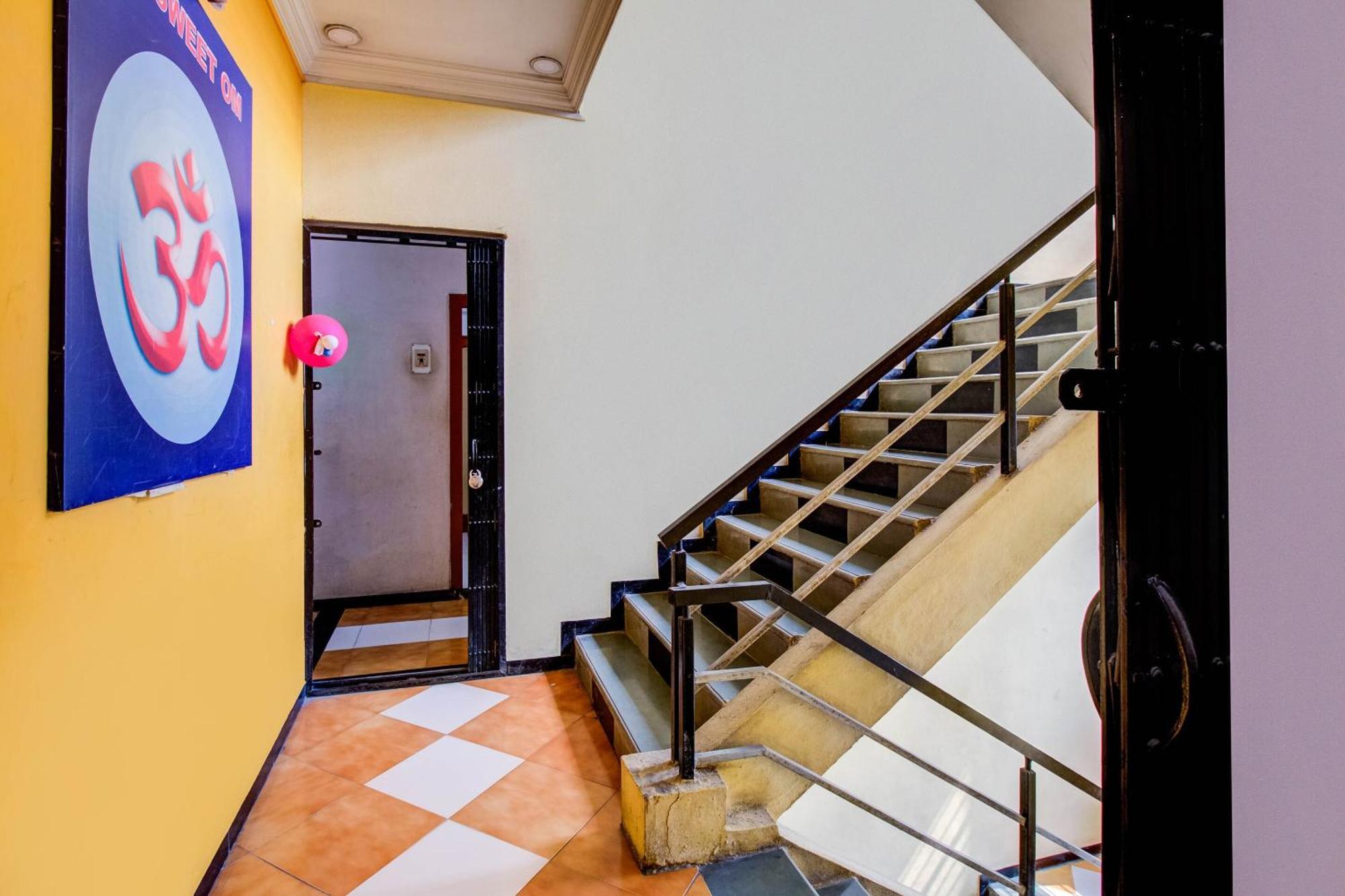 Hotel O Sri Jai Palace Nashik Dış mekan fotoğraf