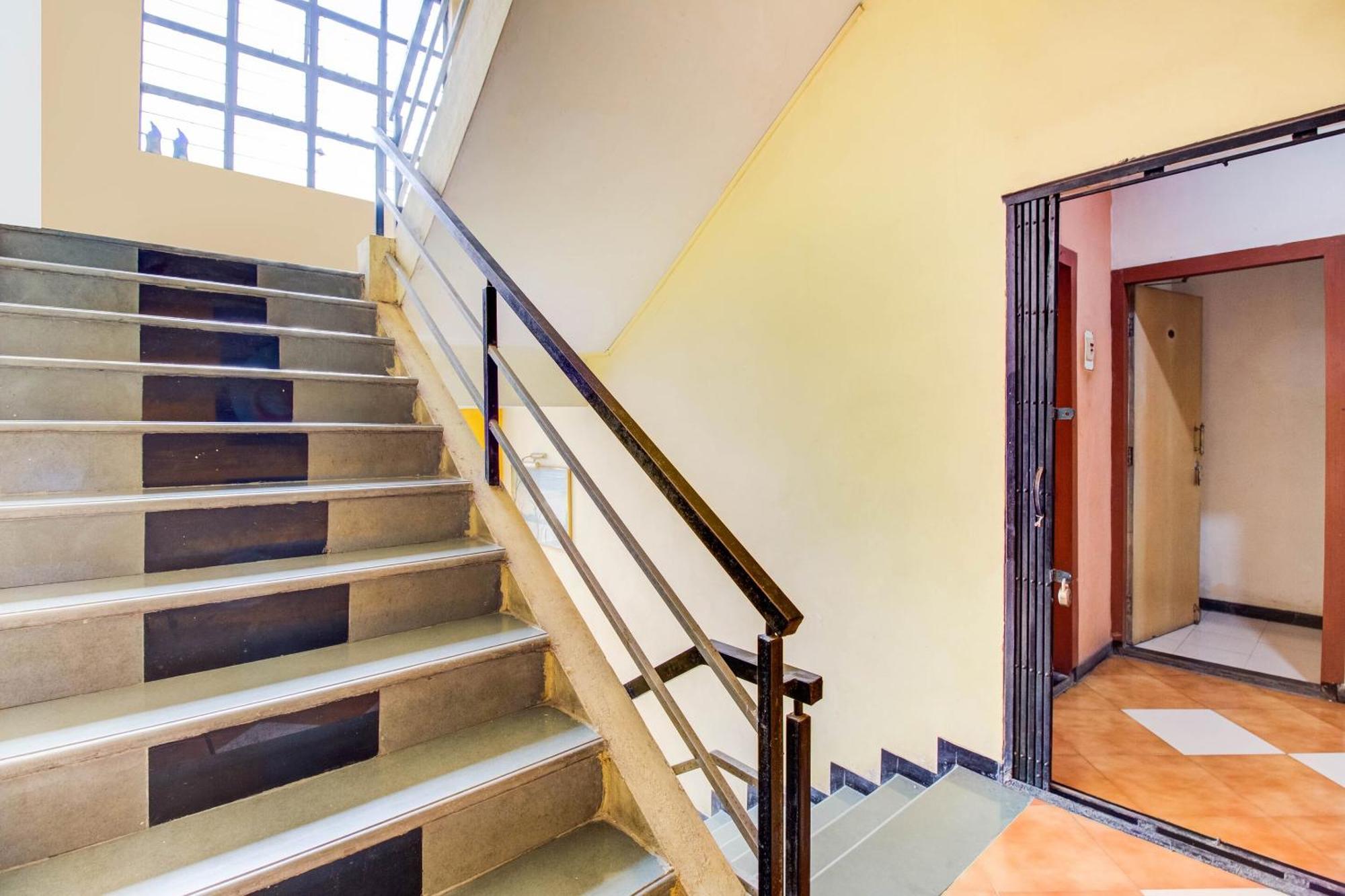 Hotel O Sri Jai Palace Nashik Dış mekan fotoğraf