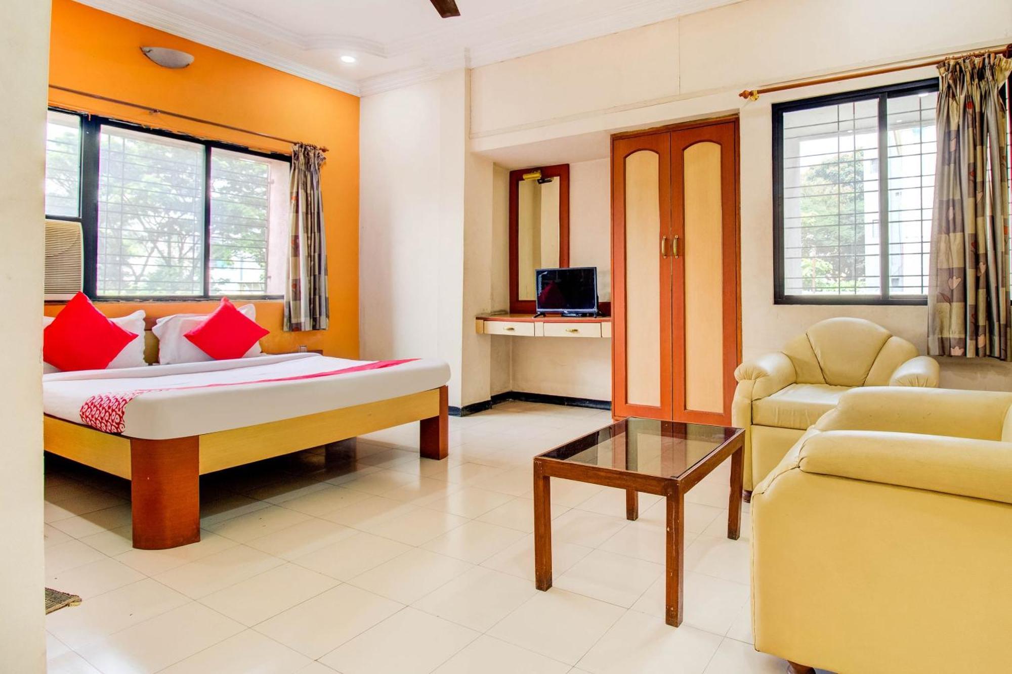 Hotel O Sri Jai Palace Nashik Dış mekan fotoğraf