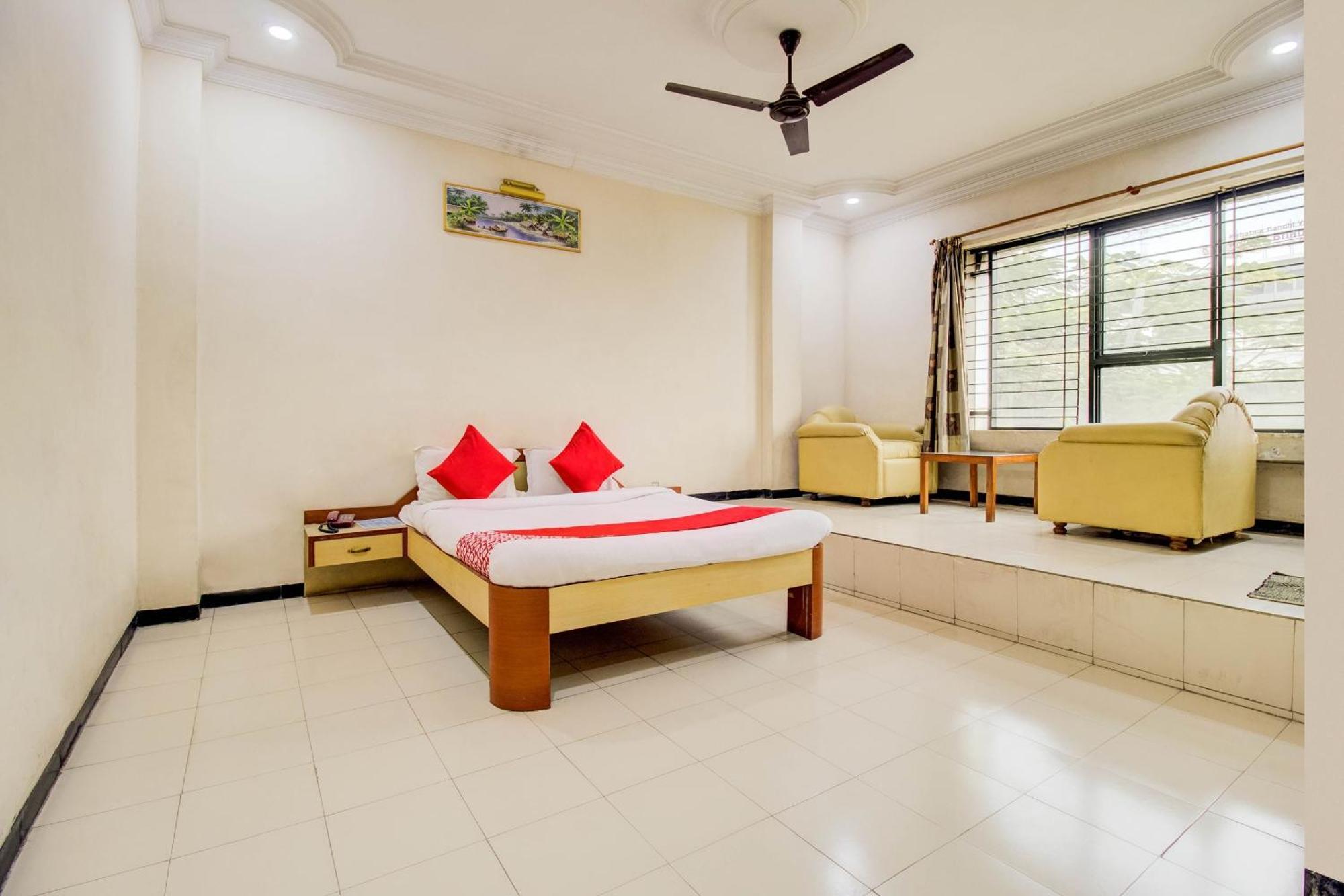 Hotel O Sri Jai Palace Nashik Dış mekan fotoğraf